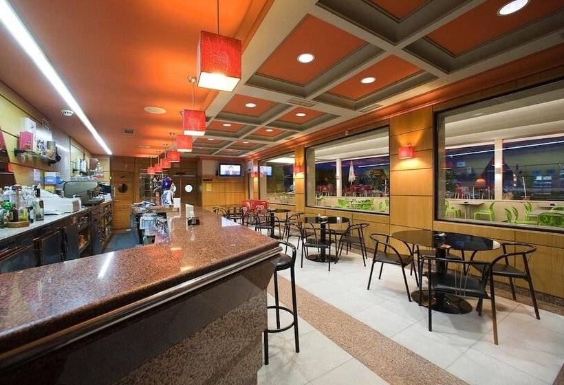 בית מלון כפרי Hostal Restaurante Terra Cha