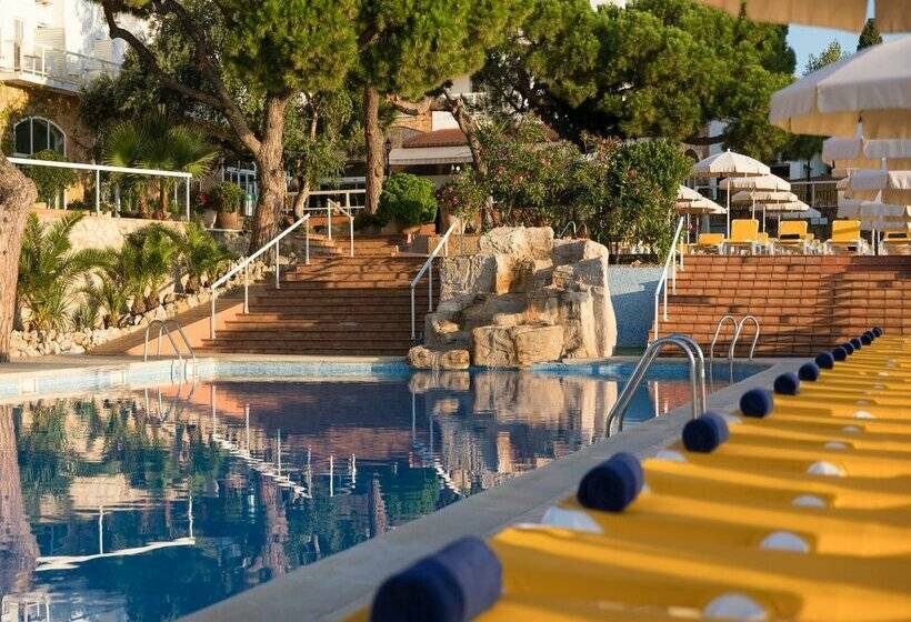 Отель htop Caleta Palace