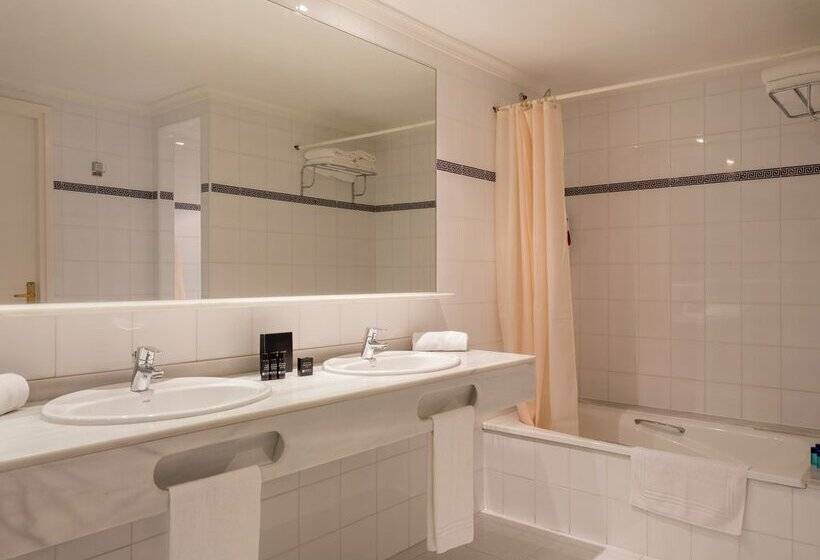 Отель htop Caleta Palace