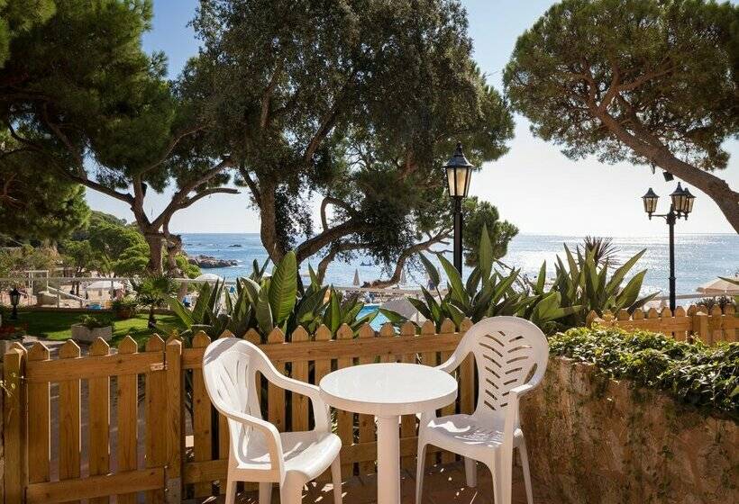 Отель htop Caleta Palace