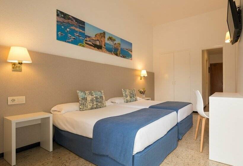 Отель htop Caleta Palace