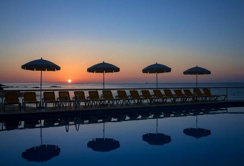 Отель htop Caleta Palace