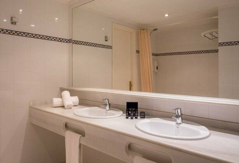 Отель htop Caleta Palace