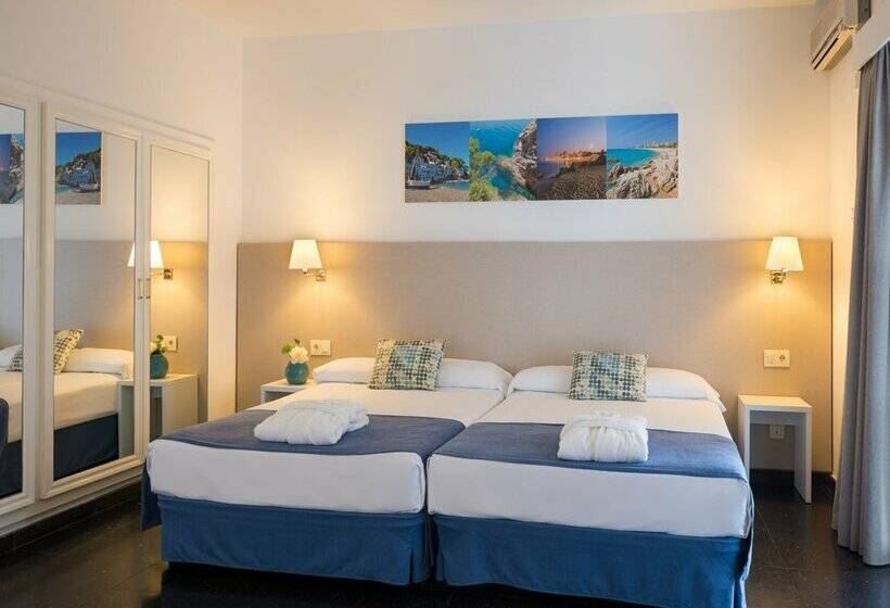 Отель htop Caleta Palace