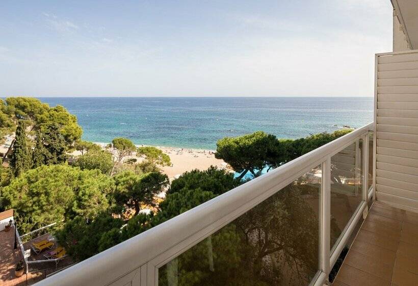 Отель htop Caleta Palace