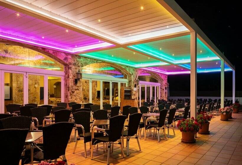 Отель htop Caleta Palace