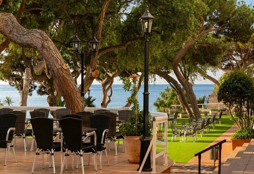 Отель htop Caleta Palace