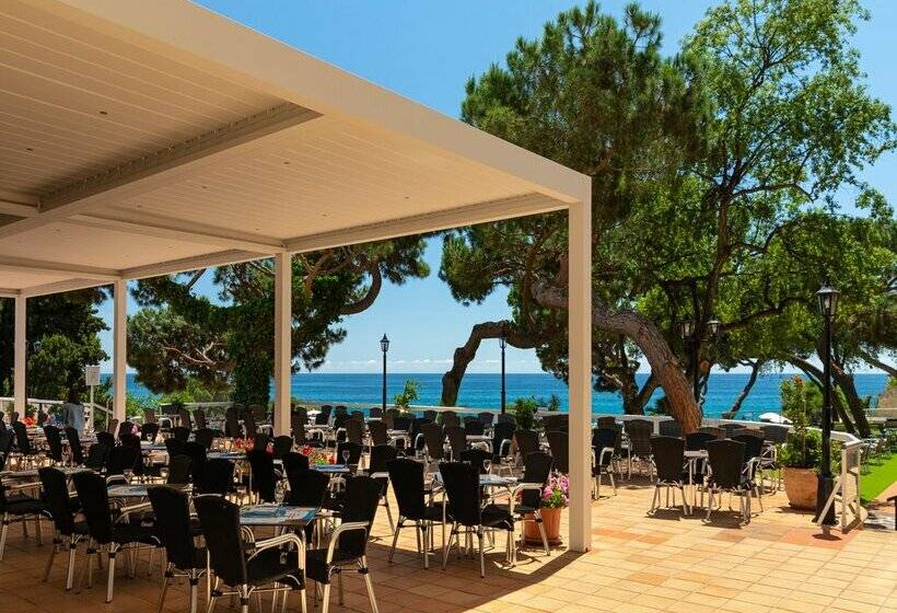 Отель htop Caleta Palace