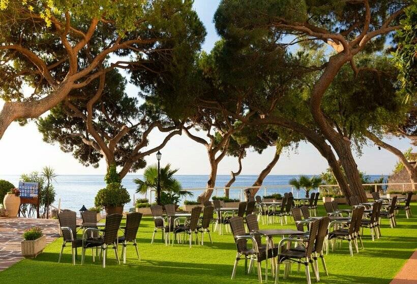 Отель htop Caleta Palace