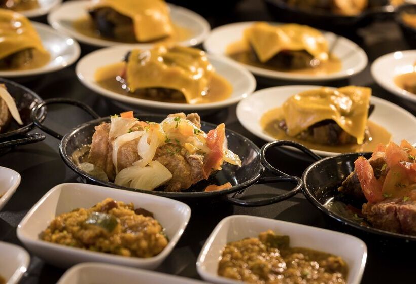 Отель htop Caleta Palace