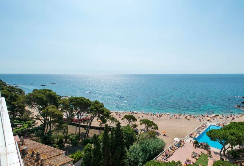 Отель htop Caleta Palace