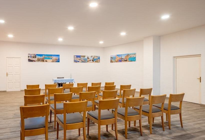 Отель htop Caleta Palace