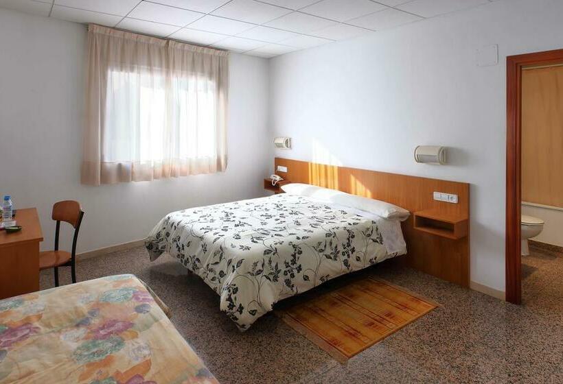 Отель La Brasa De Riudarenes