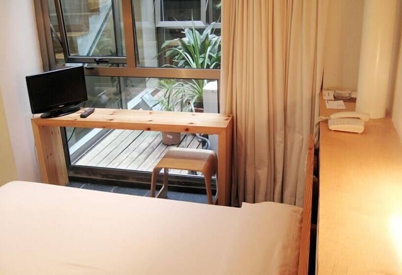 ホテル La Plaza Ii