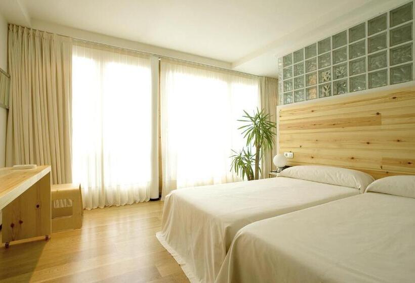 ホテル La Plaza Ii