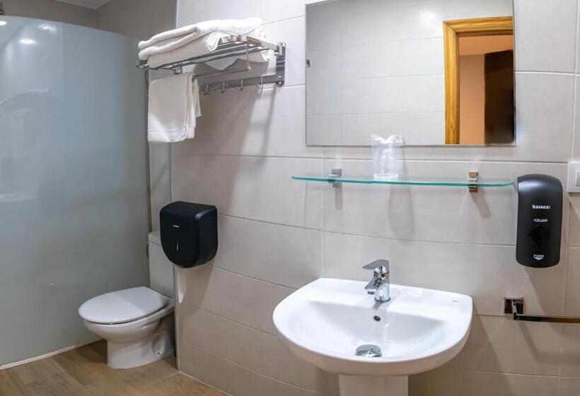 Отель L'oncle Pere Habitacions