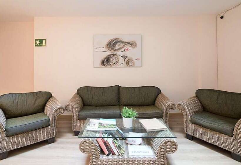 هتل Mare Estepona