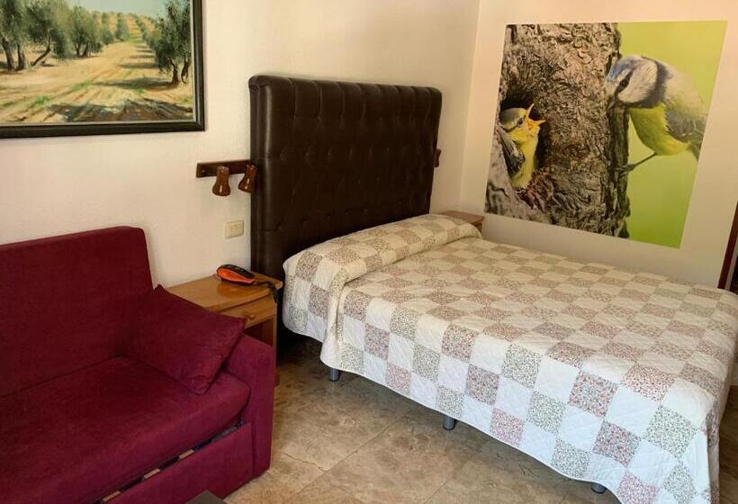 בית מלון כפרי Mirasierra