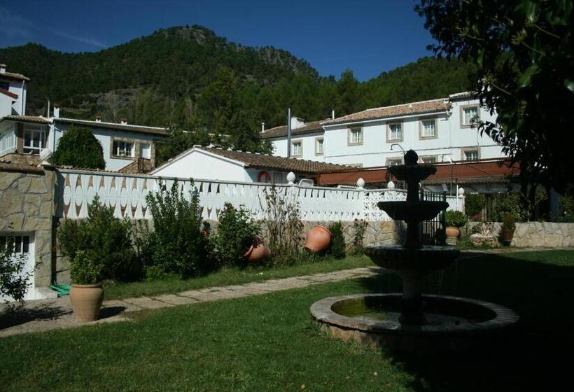 בית מלון כפרי Mirasierra