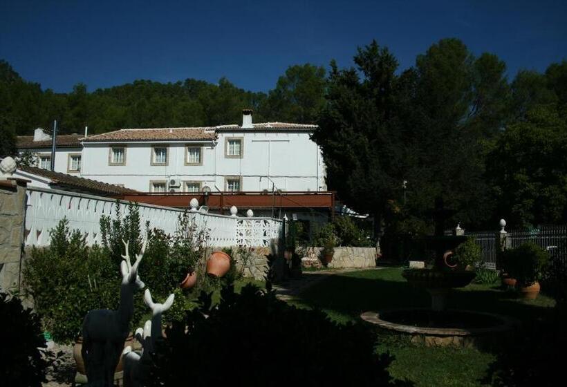 בית מלון כפרי Mirasierra