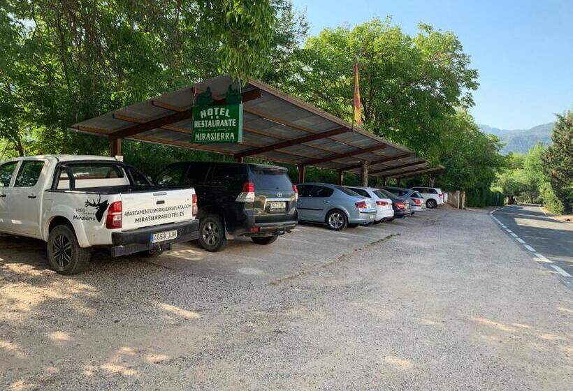 בית מלון כפרי Mirasierra