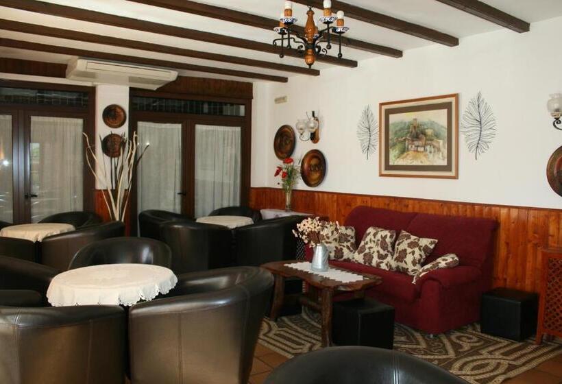 בית מלון כפרי Mirasierra