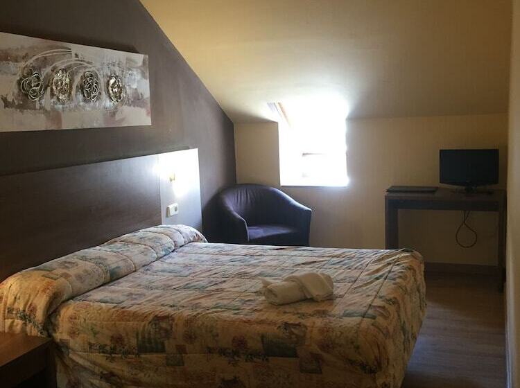 בית מלון כפרי Montsant