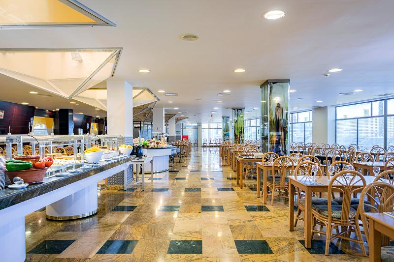 فندق Moon Dreams Roquetas (ex Roquetas Beach)