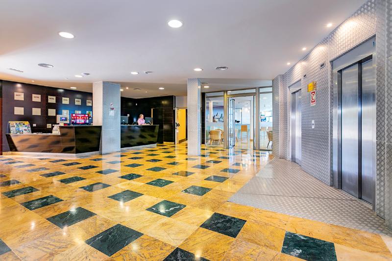 فندق Moon Dreams Roquetas (ex Roquetas Beach)