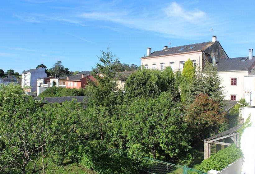 فندق Pensión Albergue O Pedregal