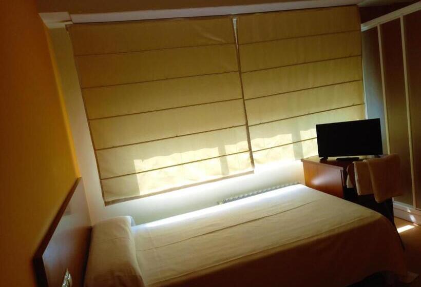 酒店 Pension San Roque