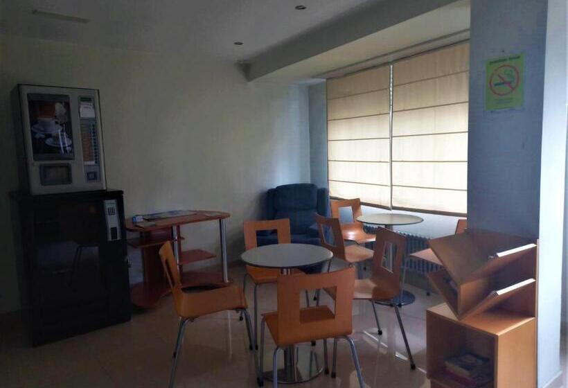 酒店 Pension San Roque