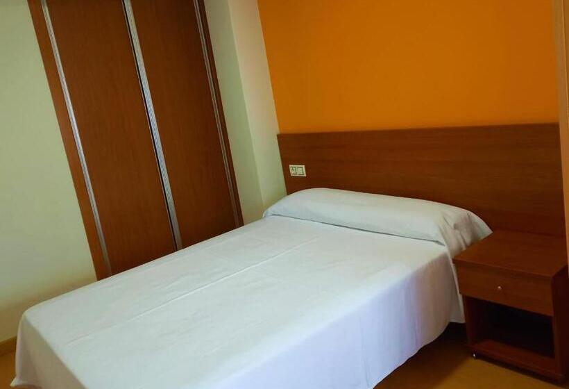 酒店 Pension San Roque