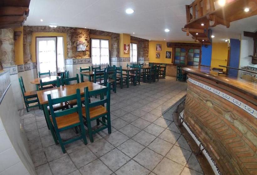 בית מלון כפרי Piloñés