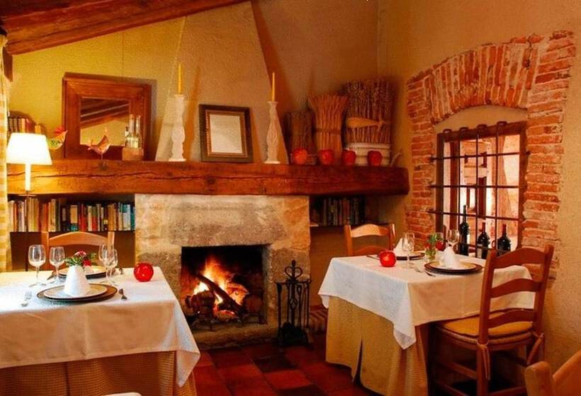 Отель Posada Real Mingaseda