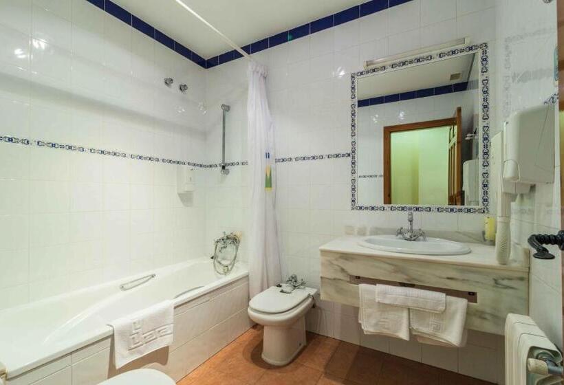 ホテル Riopar Spa