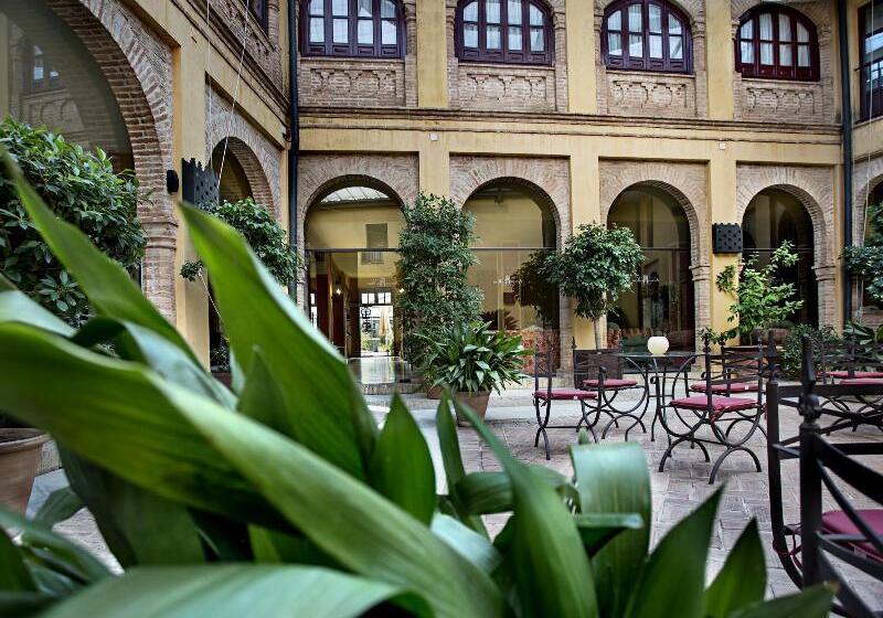 田舎風ホテル Alcazar De La Reina