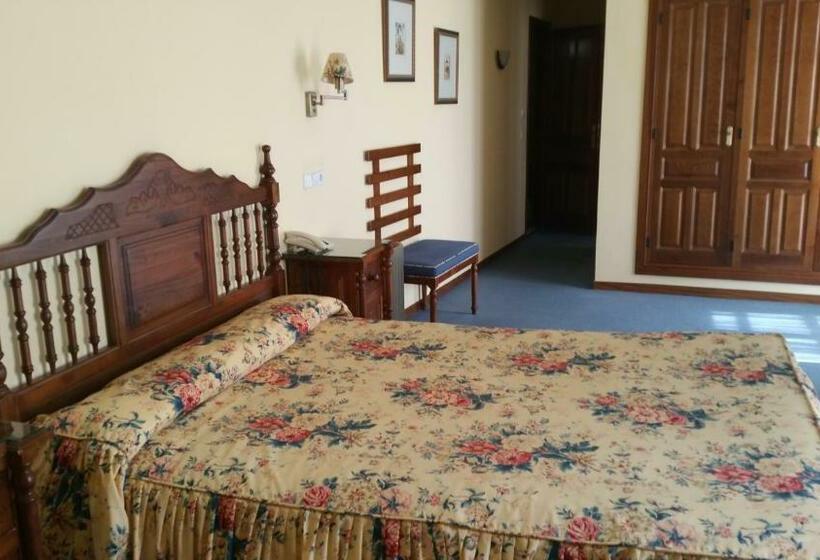 田舎風ホテル Puerta De La Villa