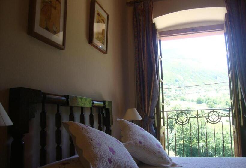 فندق ريفى Rural Genestoso