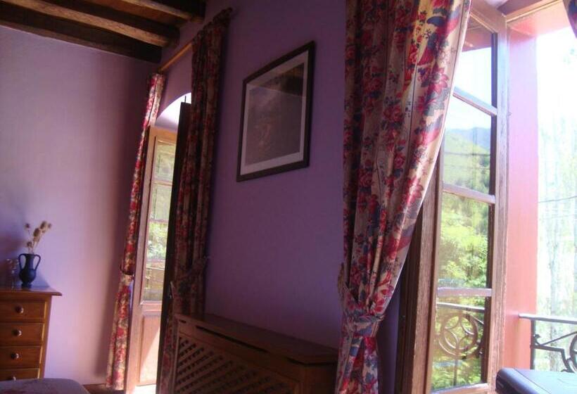 فندق ريفى Rural Genestoso