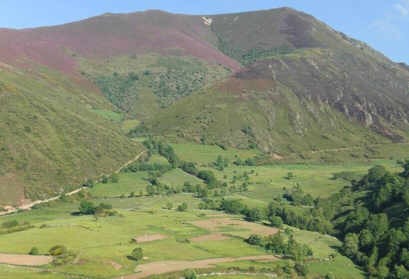 فندق ريفى Rural Genestoso