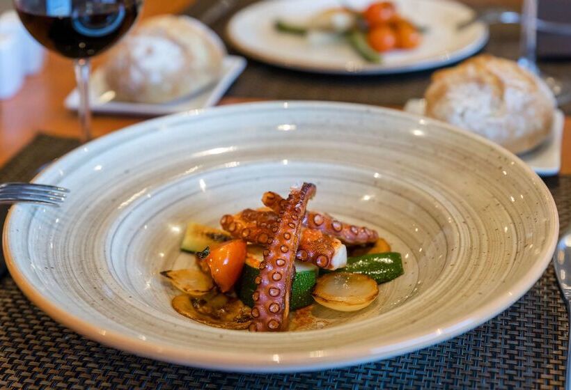 ホテル Santiago Plaza Affiliated By Meliá