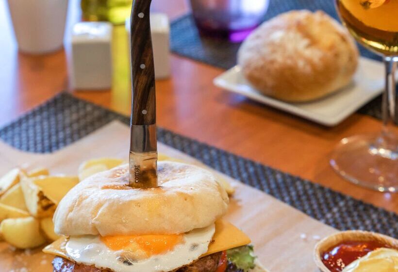 ホテル Santiago Plaza Affiliated By Meliá