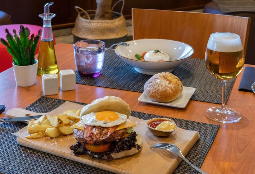 ホテル Santiago Plaza Affiliated By Meliá