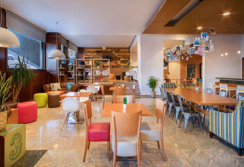 ホテル Santiago Plaza Affiliated By Meliá