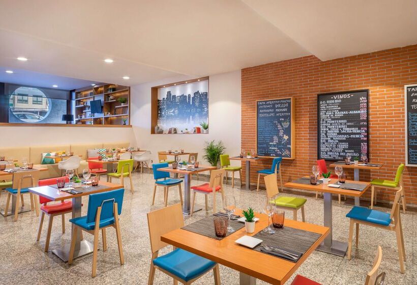 ホテル Santiago Plaza Affiliated By Meliá