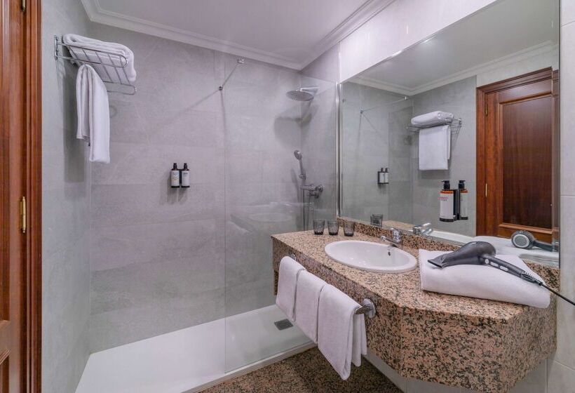 ホテル Santiago Plaza Affiliated By Meliá