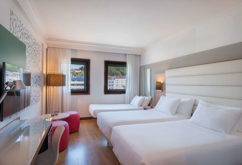 ホテル Santiago Plaza Affiliated By Meliá