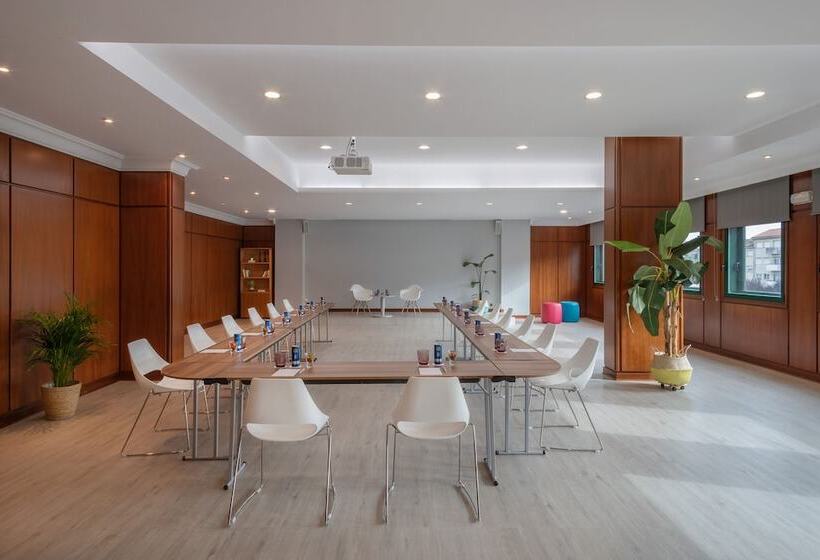 ホテル Santiago Plaza Affiliated By Meliá