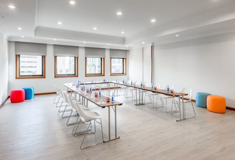 ホテル Santiago Plaza Affiliated By Meliá